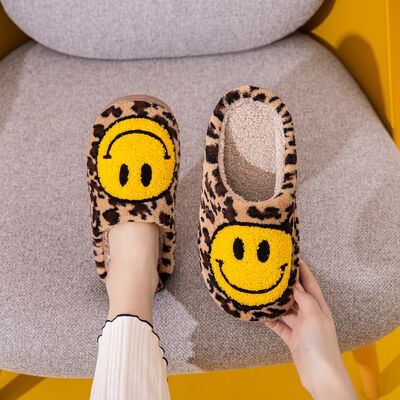 Melody Leopard Print Smiley Face Leopard Slippers