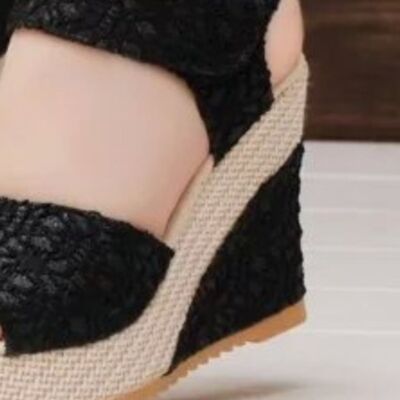 Lace Open Toe Platform Sandals