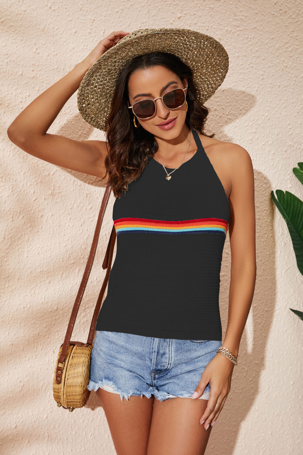 Camiseta sin mangas de punto con cuello halter y rayas arcoíris