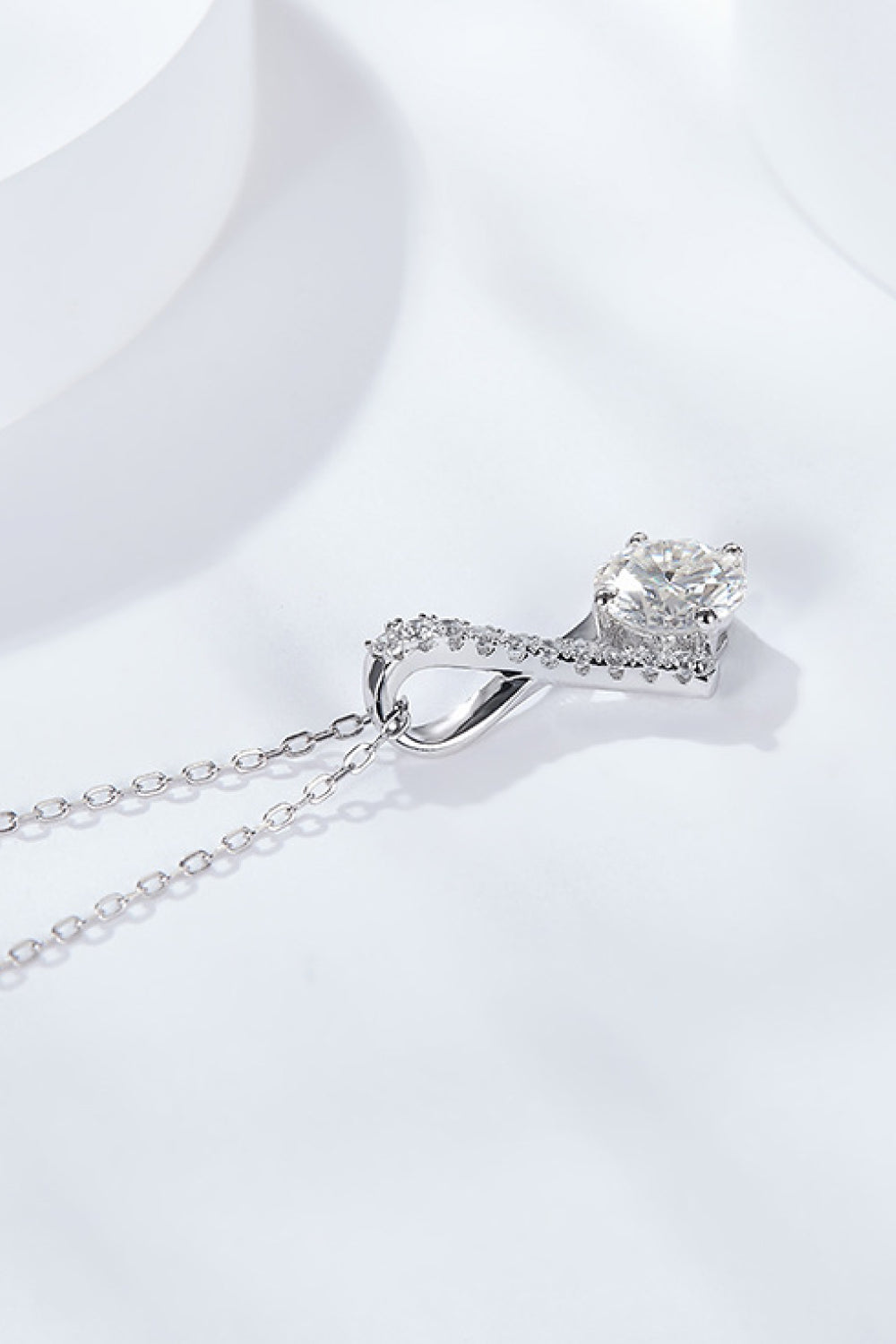Special Occasion 1 Carat Moissanite Pendant Necklace