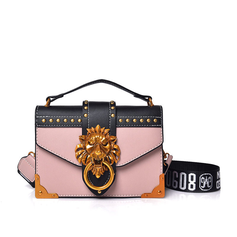 shoulder handbag with metal lion head closure, pink, front view, white background